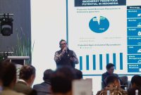 Direktur Biomassa PLN EPI, Hokkop Situngkir mengatakan Indonesia memiliki sumber daya bahan baku energi hayati yang melimpah dan tersebar dekat dengan berbagai titik pembangkit PLN yang menjadi modal penting untuk membangun rantai pasok yang efisien sekaligus menciptakan pusat-pusat ekonomi baru di daerah.