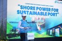 Direktur Utama PLN, Darmawan Prasodjo dalam sambutannya pada agenda peresmian dua unit Onshore Power Supply (OPS) di Dermaga Serbaguna Nusantara (DSN), Tanjung Priok, Jakarta Utara, Rabu (16/9), menyampaikan bahwa penyediaan listrik bagi fasilitas Onshore Power Supply (OPS) selaras dengan asta cita Presiden Prabowo Subianto, khususnya dalam mendorong dekarbonisasi industri sebagai bagian dari transformasi menuju pembangunan berkelanjutan di sektor maritim.