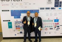 Kiri ke kanan : Komisaris PT PLN Energi Primer Indonesia Anggawira; General Manager Unit Proyek Gas dan BBM PT PLN Energi Primer Indonesia Agus Purnomo dalam  Strategic Panel Gastech Exhibition & Conference 2026 di Bangkok International Trade & Exhibition Centre (BITEC), Bangkok, Thailand pada Senin (14/9).