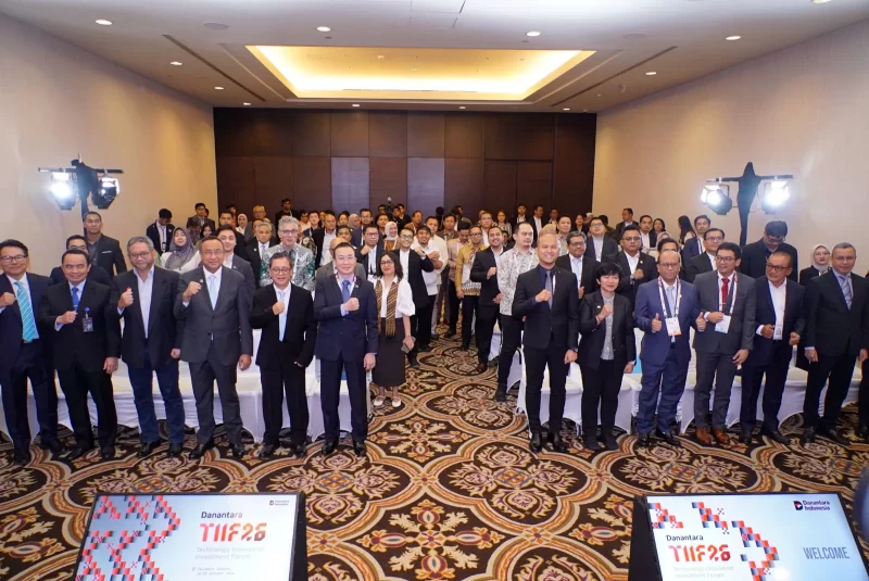 Telkom, Badan Siber dan Sandi Negara (BSSN), Perum Percetakan Uang Republik Indonesia (Peruri), dan Badan Pengelola Investasi Daya Anagata Nusantara (Danantara Indonesia) memperkuat kolaborasi untuk mempersiapkan ekosistem digital nasional menghadapi perkembangan komputasi kuantum melalui inisiatif strategis Quantum-Safe Indonesia.

