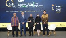 Kiri ke Kanan : Hadir sebagai moderator Board of Experts Indonesian Electrical Power Society (MKI), Ali Herman; Managing Director Quezon Power Philippines Ltd. Co ., Frank Thiel; Direktur Biomassa PT PLN Energi Primer Indonesia, Hokkop Situngkir; Head Project Management Section Electricity Generating Authority of Thailand , Krittika Vathanavisuth; dan Head of Business Development & Relation PT Indo Raya Tenaga , Daryawan sebagai panelis dalam diskusi panel bertajuk “ Fuel Switching and Co-firing: The Way Forward for Emissions Reduction in Thermal.” pada Electricity Connect 2026.