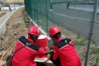 Tim InfraNexia melakukan pengecekan dan memastikan kesiapan infrastruktur jaringan di kawasan Sirkuit Mandalika untuk mendukung penyelenggaraan MotoGP Mandalika 2026 (8/10).
