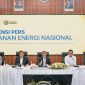 Menko Bidang Hilirisasi dan Transisi Energi & Menteri ESDM Bahlil Lahadalia bersama Menteri Perindustrian, Muhammad Sarmuji, Wakil Menteri ESDM, Yuliot Tanjung, Direktur Jenderal Migas, Laode Sulaeman, Kepala SKK Migas, Djoko Siswanto dan Direktur Utama PT Pertamina (Persero), Simon Aloysius Mantiri, Direktur Utama Pertamina Patra Niaga, Mars Ega melakukan Konferensi Pers terkait Ketahanan Energi Nasional yang diselenggarakan di Kantor ESDM, Jakarta pada Senin (26/10/2026).